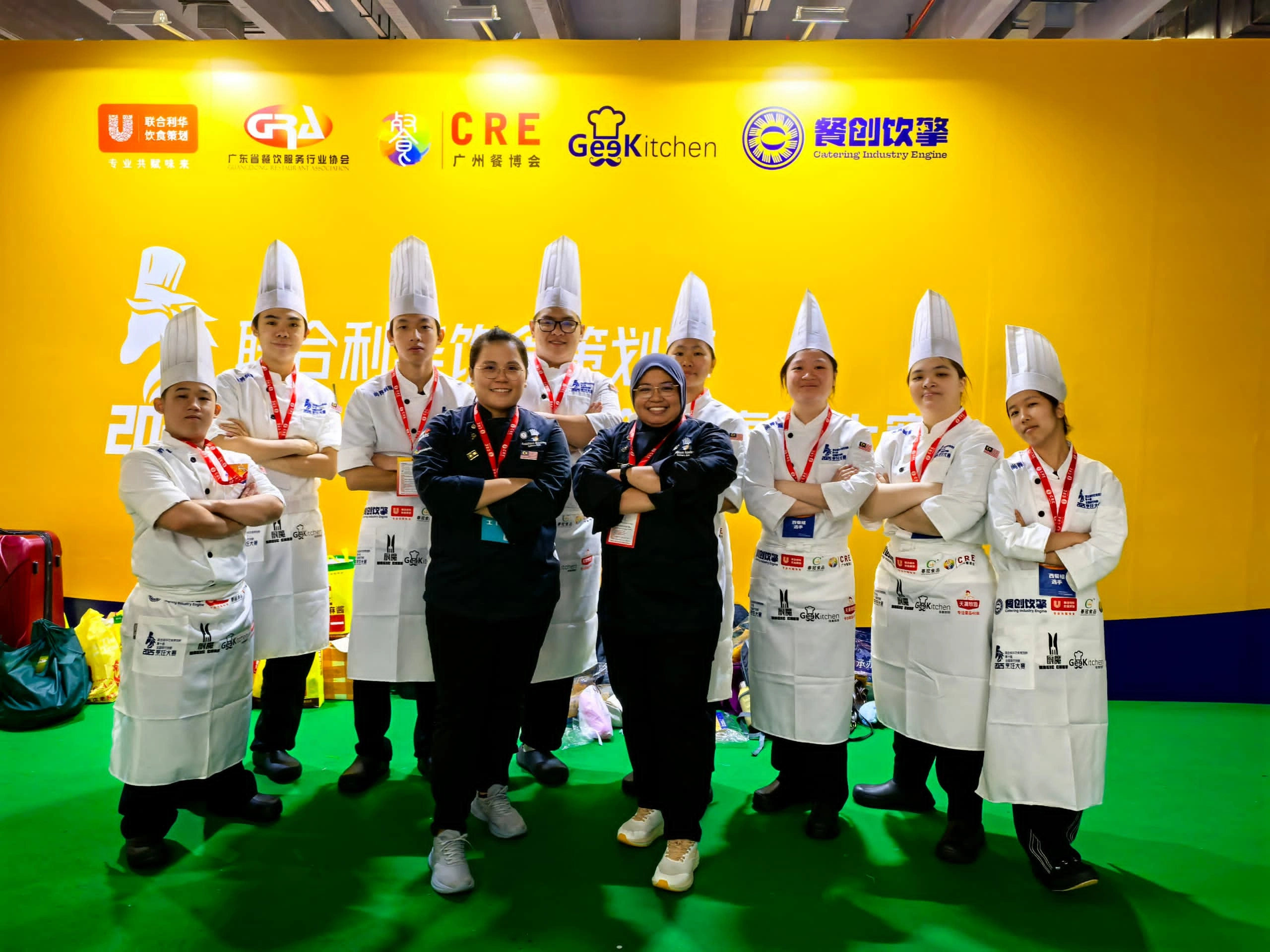 2f40938c-c2af-4b35-92a0-0ee1794159d1